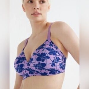 Knix special edition, purple wing woman bra size 5